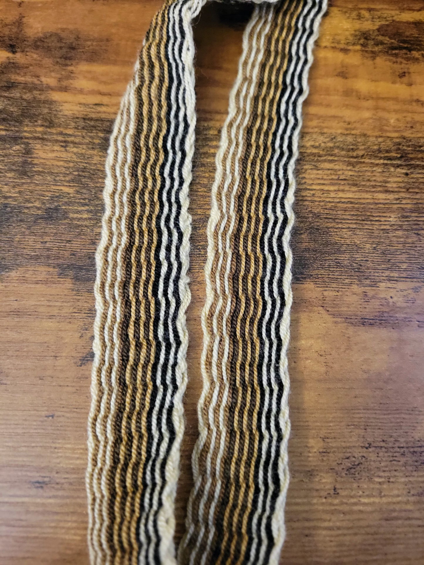 Small Wayuu Brown Bag, Handmade bag, hand knitted bag, mochila wayuu colorida, Colombian mochilas, Colombian bags