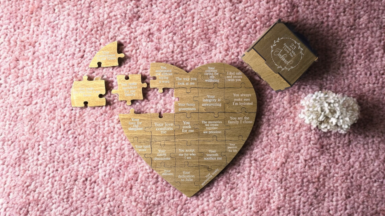 Reasons why I love you puzzle, personalized wooden puzzle, custom wood puzzle, custom wood gift box, anniversary gift, Valentine's day gift. 