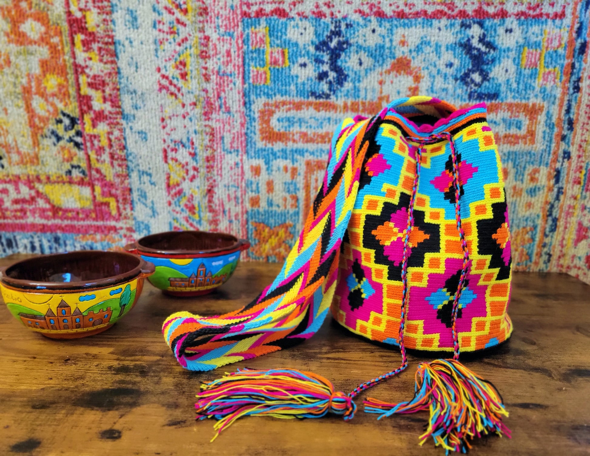 Large Wayuu Neon colors Bag, Handmade bag, hand knitted bag, mochila wayuu colorida, Colombian mochilas, Colombian bags